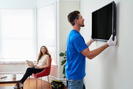 tv-mounting-handyman-hellohandy.co_.uk_-1